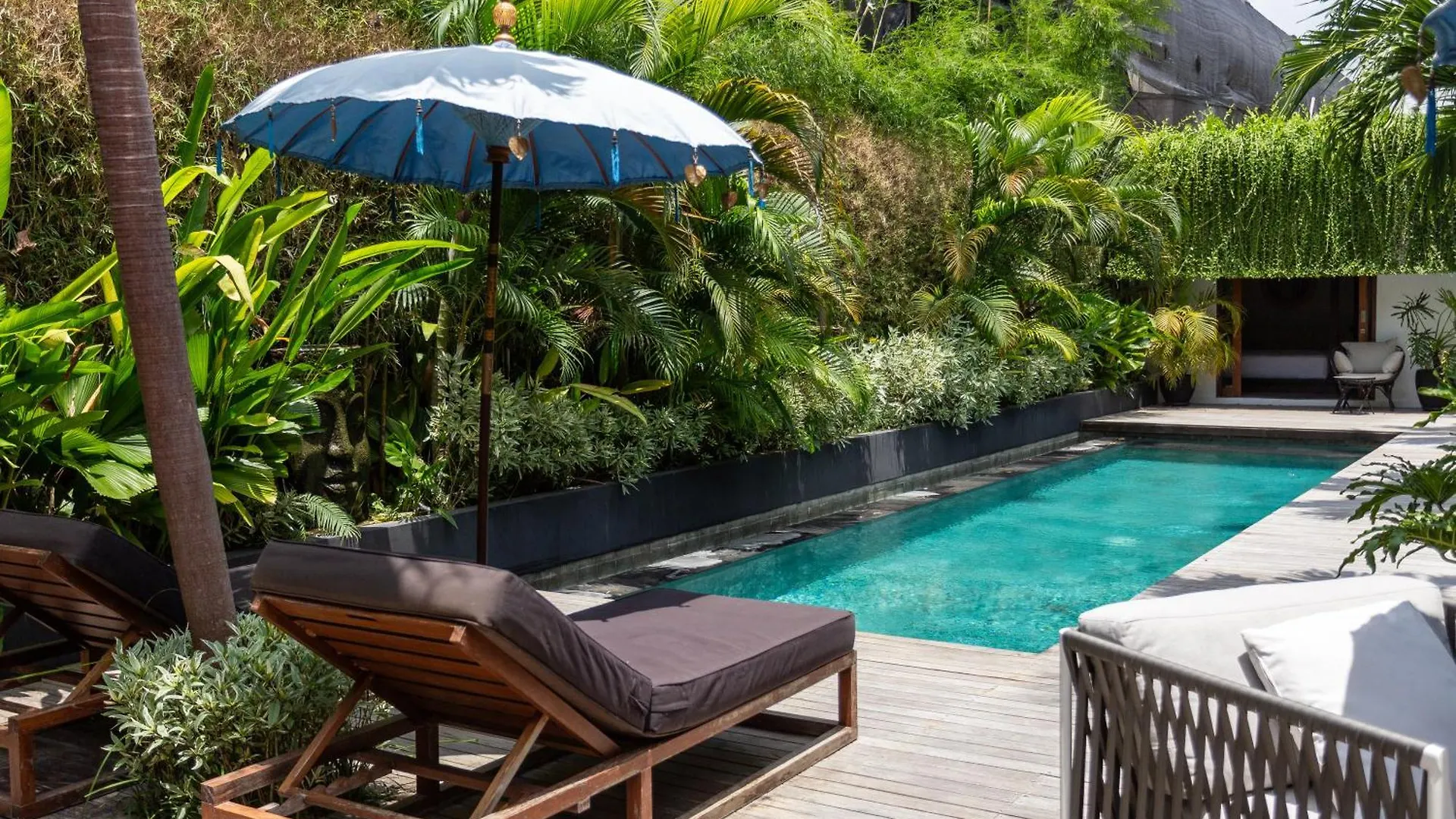 Villa Ilo Umalas Spacious 3-Bedroom Oasis With Huge Pool & Garden Seminyak Apartamento